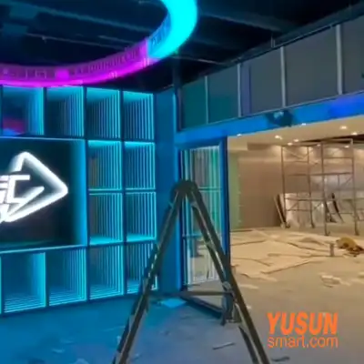 Store facade modular infinity mirror tile wall construction, outdoor commercial LED abyss mirror decoration YUSUN SMART