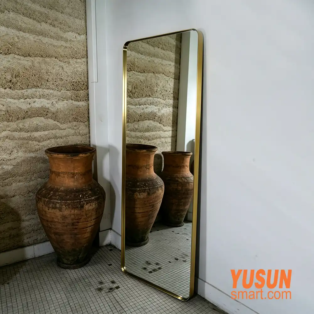 Gold‑framed full‑length floor‑standing mirror YUSUN SMART